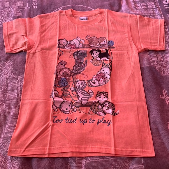 VTG BASIC EDITIONS BRAND NEW Tshirt - Picture 1 of 5